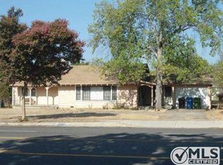 10451 Haskell Ave, Granada Hills, CA 91344