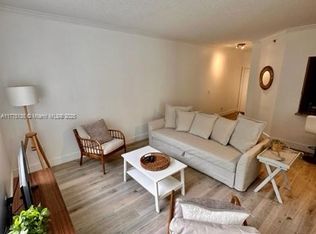 3255 NE 184th St APT 12115, Aventura, FL 33160