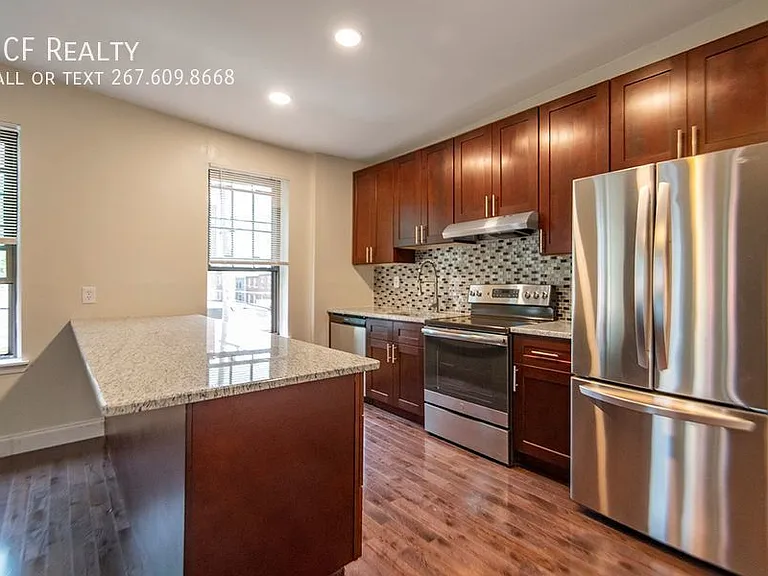 527 S 21st St #3-3F — Photo 3