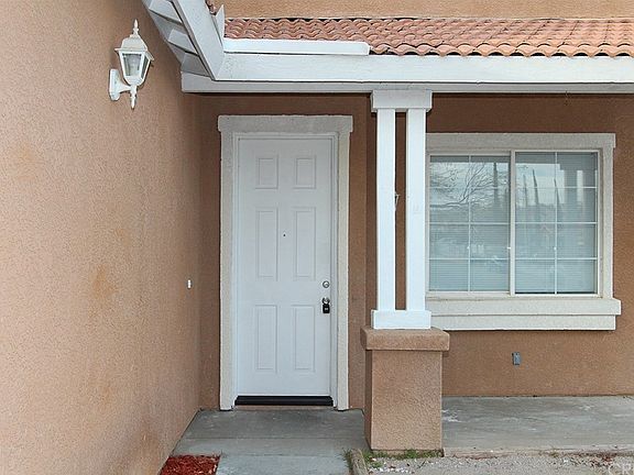 4th image of 4313 Casimo Ct