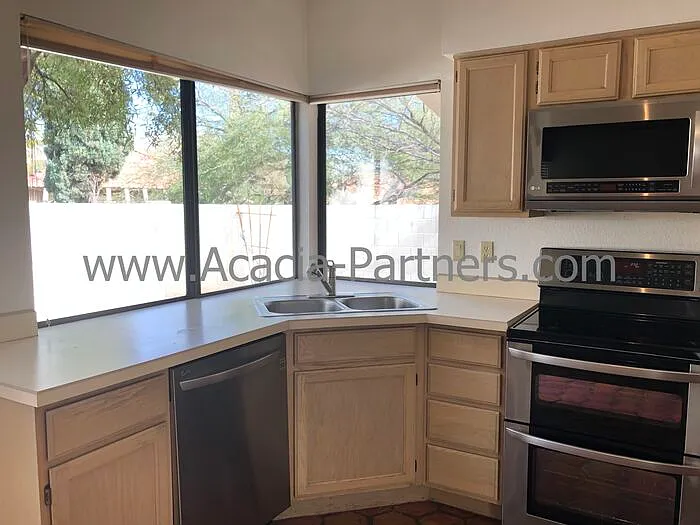 5520 N Via Umbrosa — Photo 12
