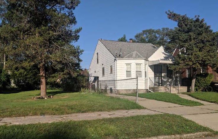 2nd image of 20229 Greeley St