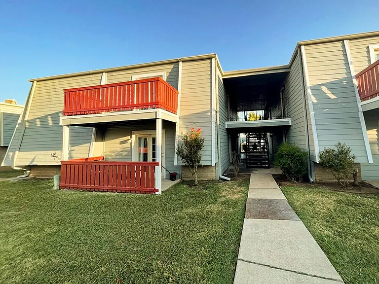 The Ivy Apartments-OK — Photo 6