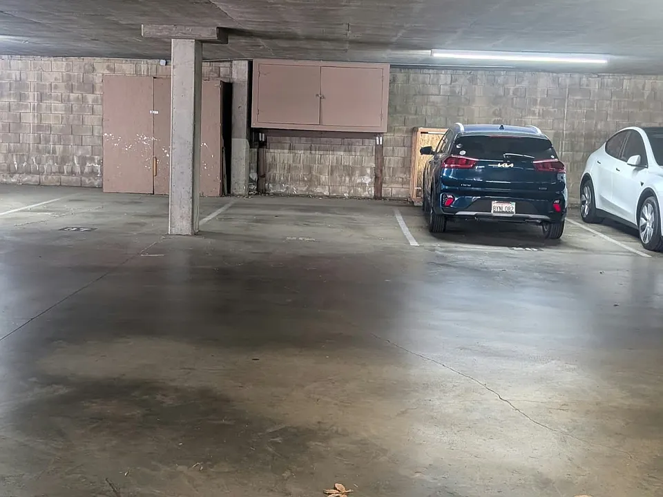 17554 Vandenberg Ln #1