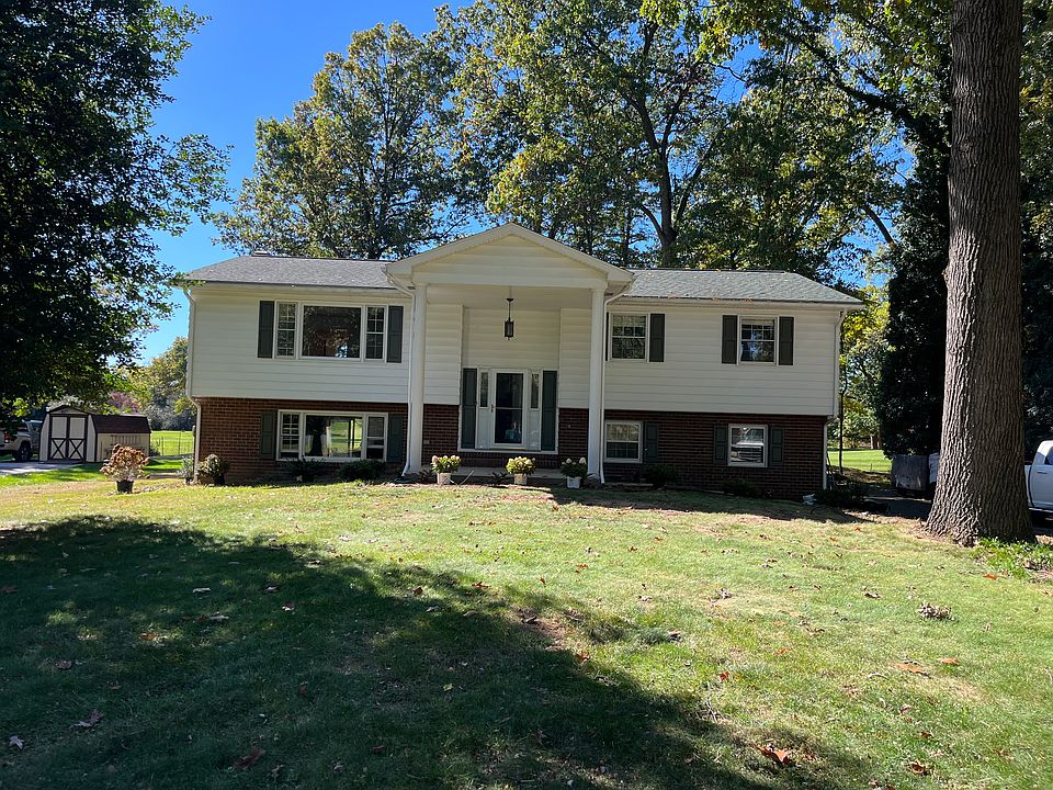 1st image of 6536 Fairway Dr W