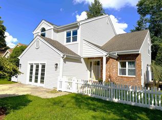 116 Parkwood Dr, Linwood, NJ 08221