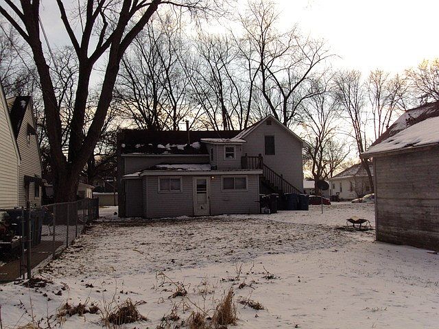 2nd image of 748 Douglas St