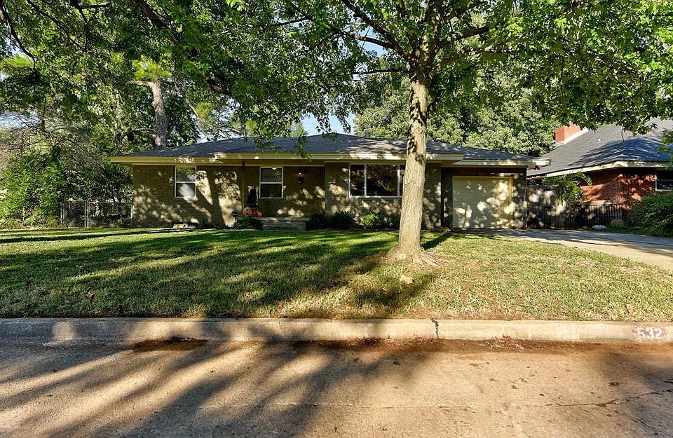 1st image of 532 Dee Ann Dr