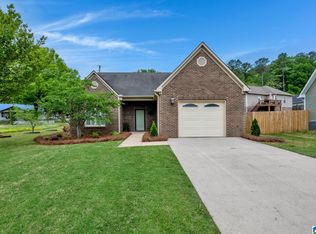 900 Park Ave, Oneonta, AL 35121