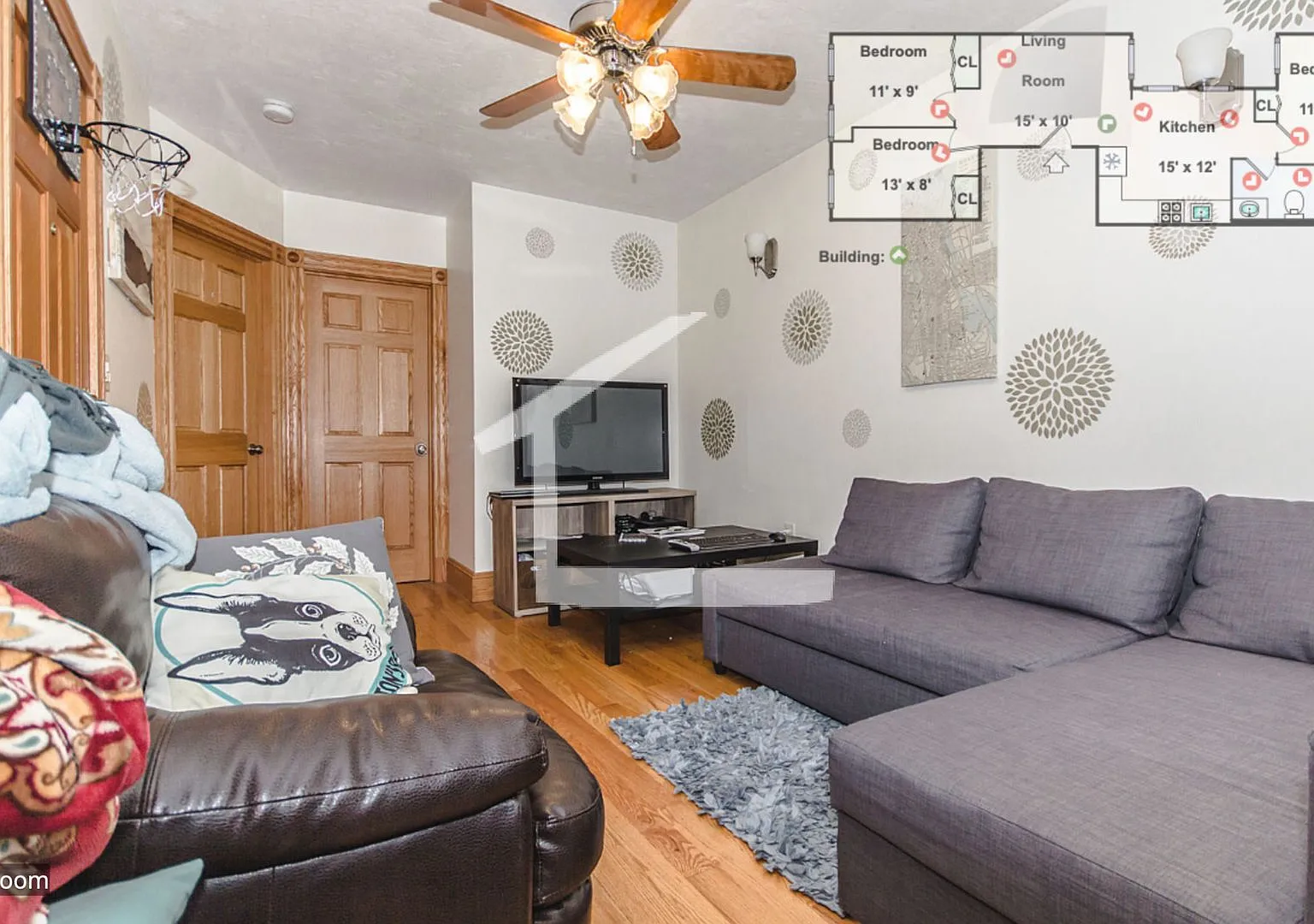 Nicely renovated 3 bed in the heart of Beacon Hill! — Photo 1