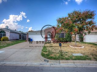 231 Stallion Dr, Keller, TX 76248