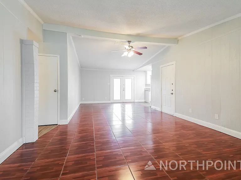 2722 Spiceberry Ln — Photo 3