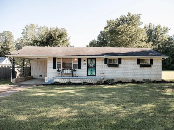 111 Bradford Acres, Bradford, TN 38316