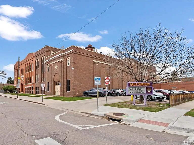 881 S Emerson St — Photo 38