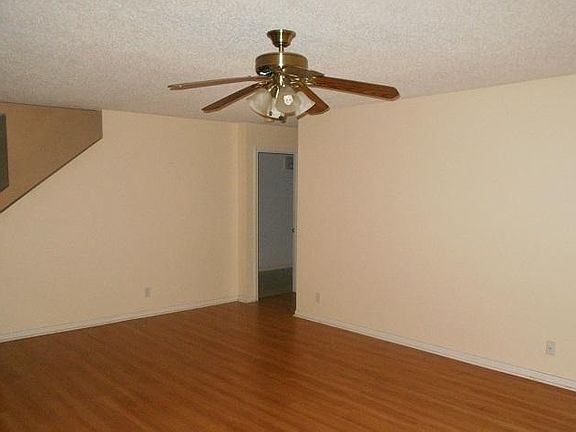 3rd image of 6739 Rainwood Cove Ln
