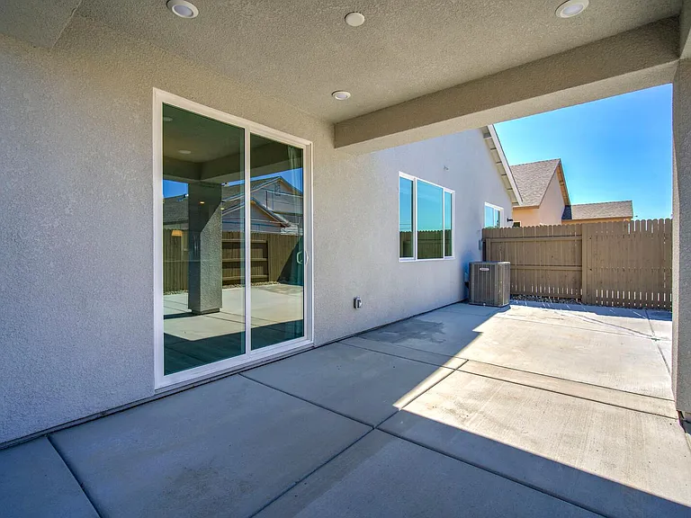 5160 Cardero Way — Photo 31