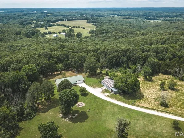 8107 Highway 185, Leslie, MO 63056