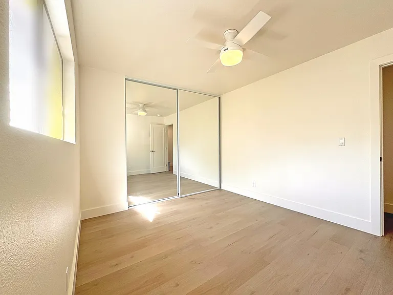 130 W Malvern Ave #B — Photo 4