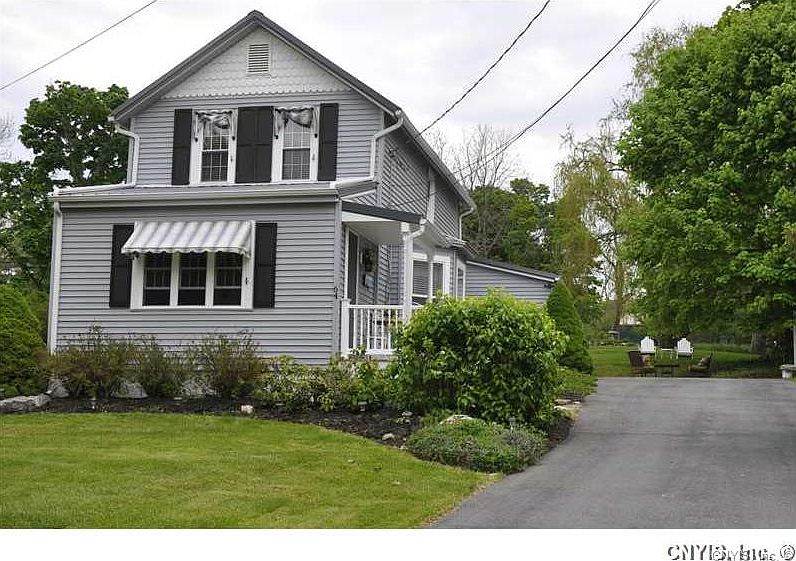 1st image of 64 Court St