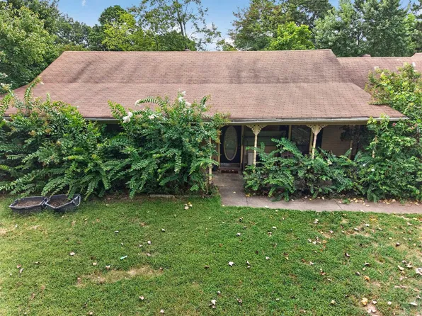 (undisclosed Address), Russellville, AR 72802