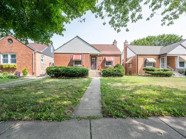 9709 S Emerald Ave, Chicago, IL 60628