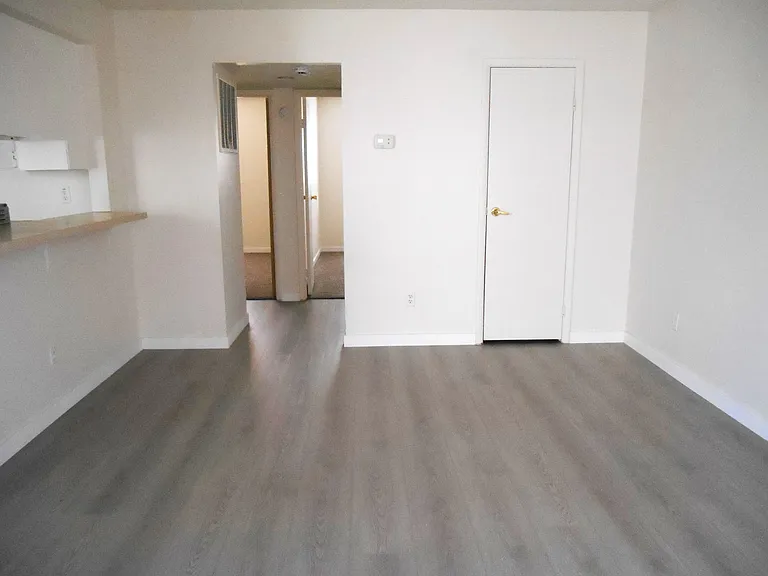 473 Rexford Dr #2 — Photo 4