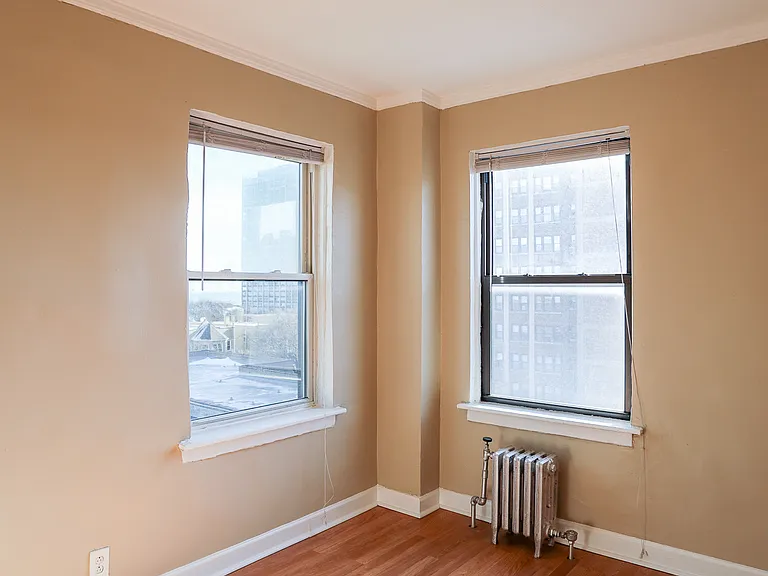 1062 W Rosemont Ave #704 — Photo 4