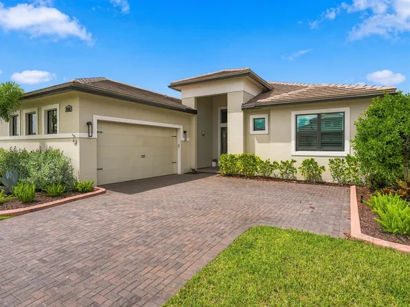 8252 SW NORCIA Way, Port St Lucie, FL 34987