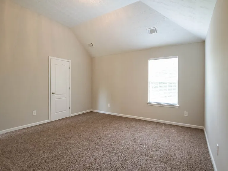 3814 Hadley Rd — Photo 6