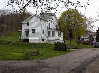 124 High St, Scio, OH 43988