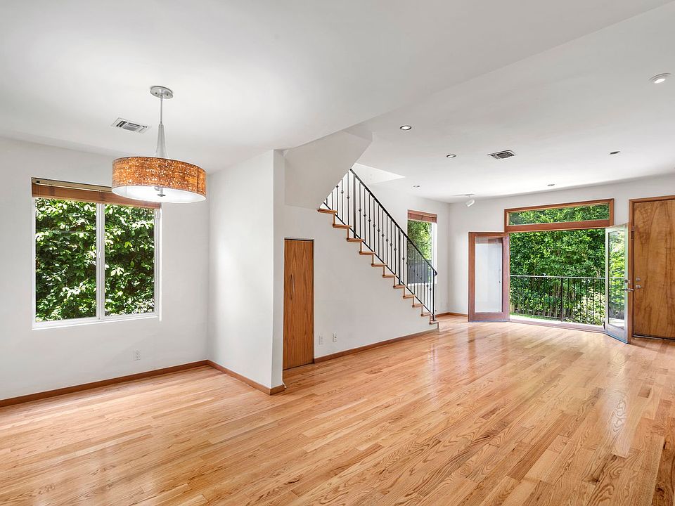 1st image of 963 Hancock Ave #965