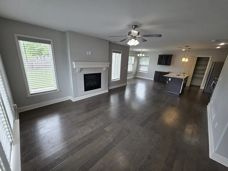 1001 SW Arborfair Dr — Photo 6
