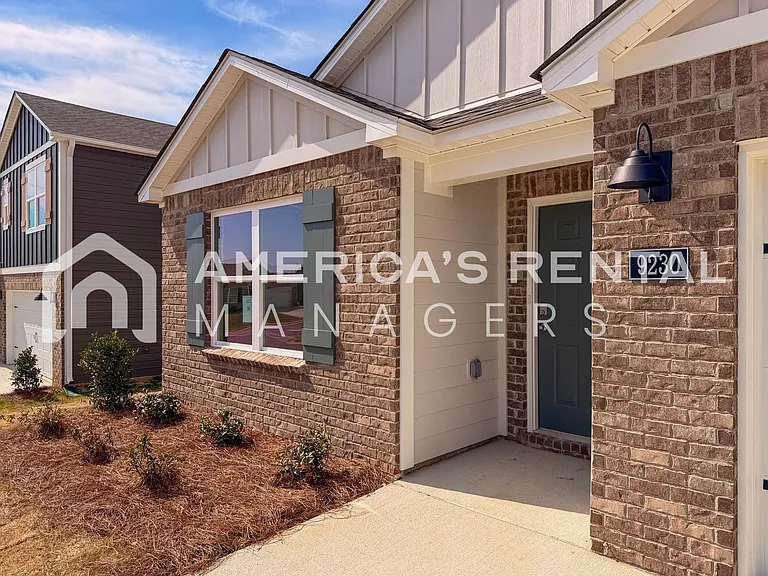 9230 Parkway Gardens Loop — Photo 5