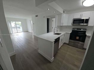 8101 Crespi Blvd #204, Miami Beach, FL 33141