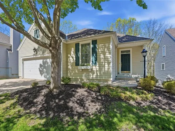 12604 Noland St, Overland Park, KS 66213
