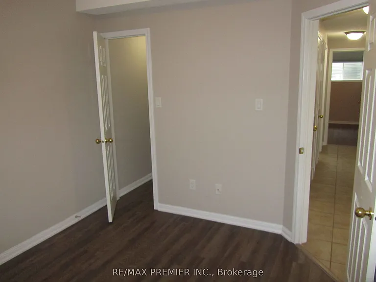 342 Edgehill Dr #B — Photo 13
