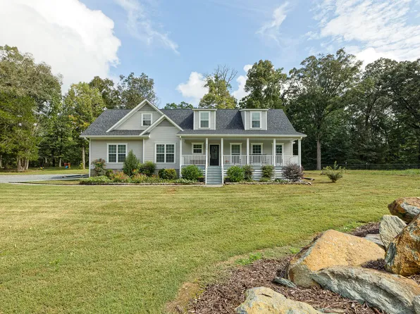 1401 Meronies Church Rd, Bear Creek, NC 27207