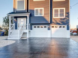 326 Silver Lagoon Dr, Toms River, NJ