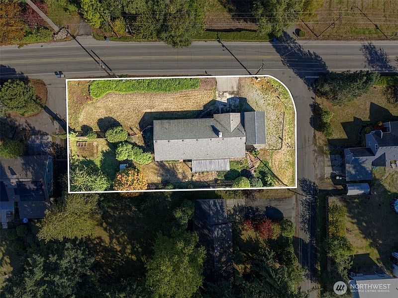 2nd image of 316 Downing Road
