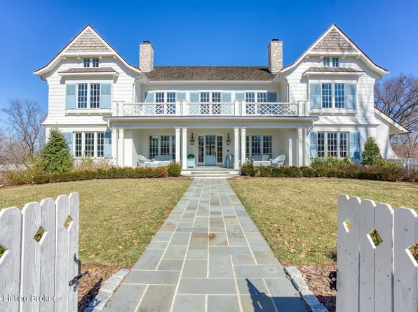 3159 Blackberry Hill Rd, Louisville, KY 40222