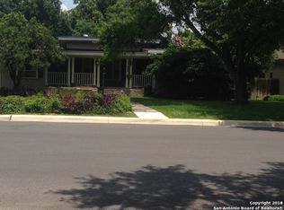 405 S Vandiver Rd, Terrell Hills, TX 78209