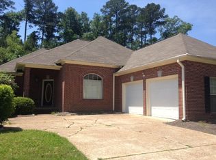 260 Azalea Ct, Brandon, MS 39047
