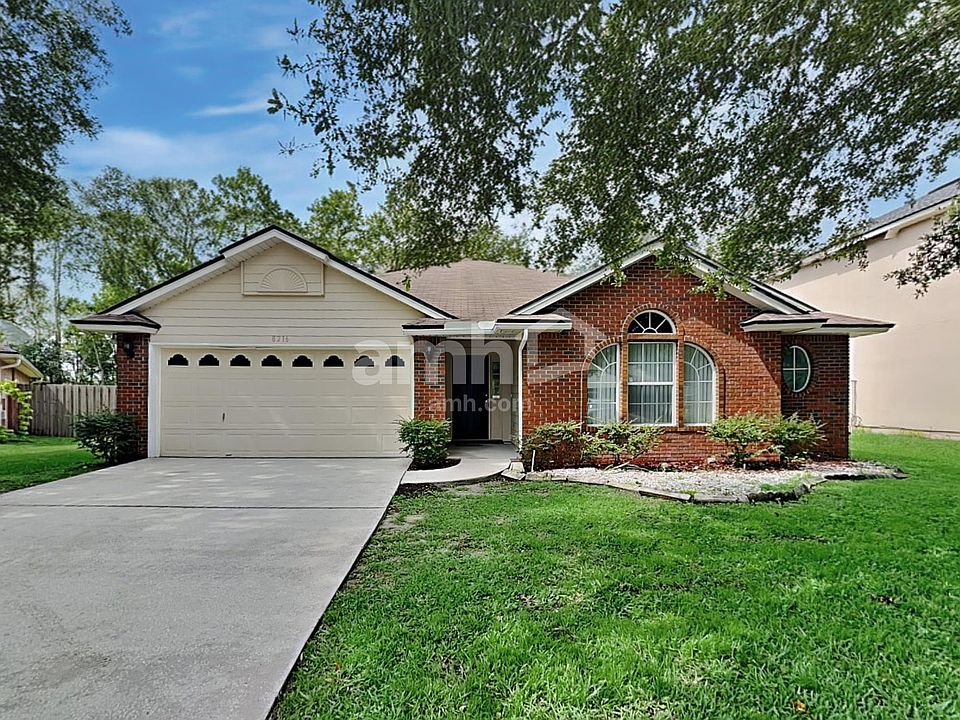 1st image of 8216 Leafcrest Dr