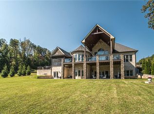 5990 Pauline Ln, Belews Creek, NC 27009