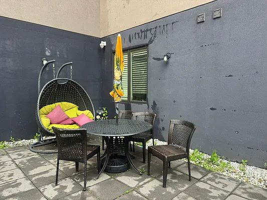 Outdoor, photo 2
