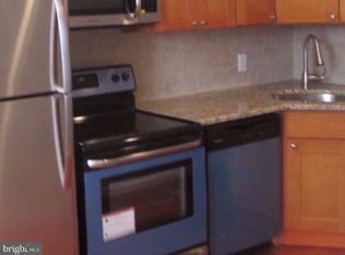 1253 S 27th St FLOOR 2, Philadelphia, PA 19146