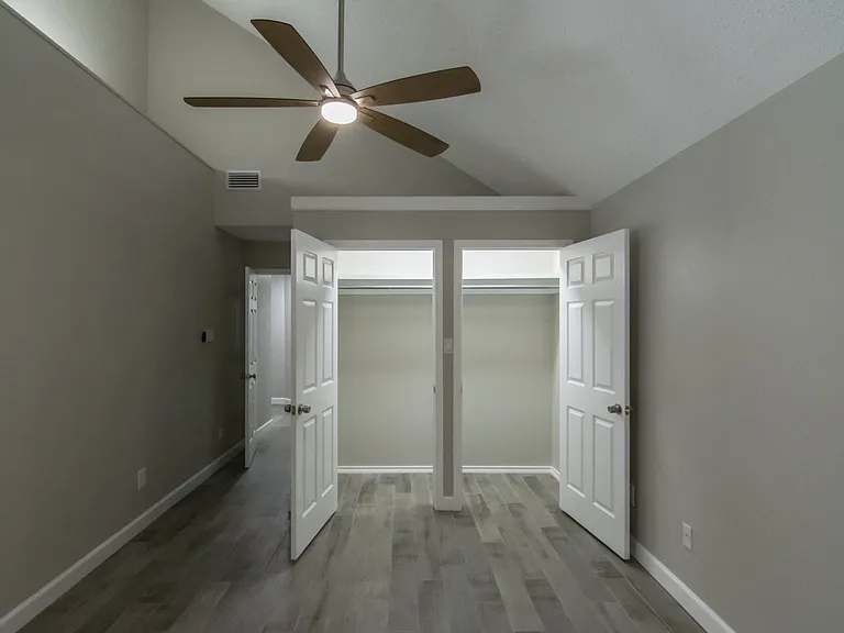 3142 Royal Gable Dr — Photo 33