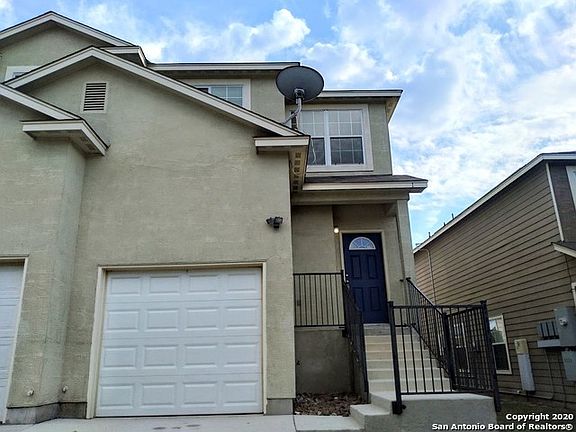 2nd image of 5022 Summit Wood APT 1