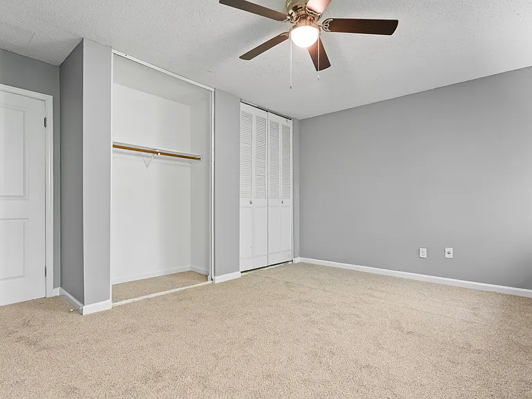 4249 Lake Ridge Dr #5-B-1 — Photo 12