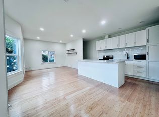 1401 N 36th St #1, Seattle, WA 98103